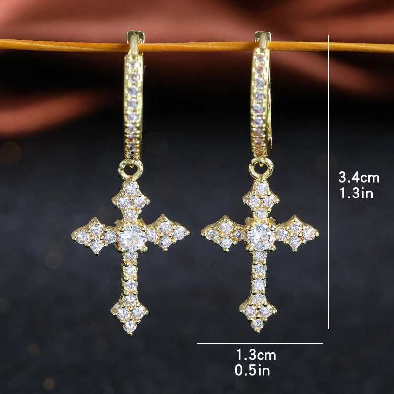 Fashion Punk Gold Color Cross Stud Earrings Hip Hop White Litter Rhinestone Jewelry Piercing Studs for Women Men Ear Accessories XJ250718