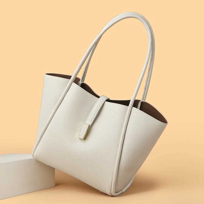 High Quality Soft Leather Shoulder Crossbody Bags For Women Large Capacity Bag Designer Casual Handbag Sac A Main Y250719