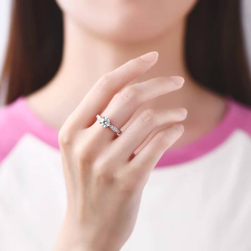 Real Moissanite Wedding Ring 925 Sterling Silver Round 6.5mm 1.0carat D Color Brilliant Dianomd Engagement Ring for Women