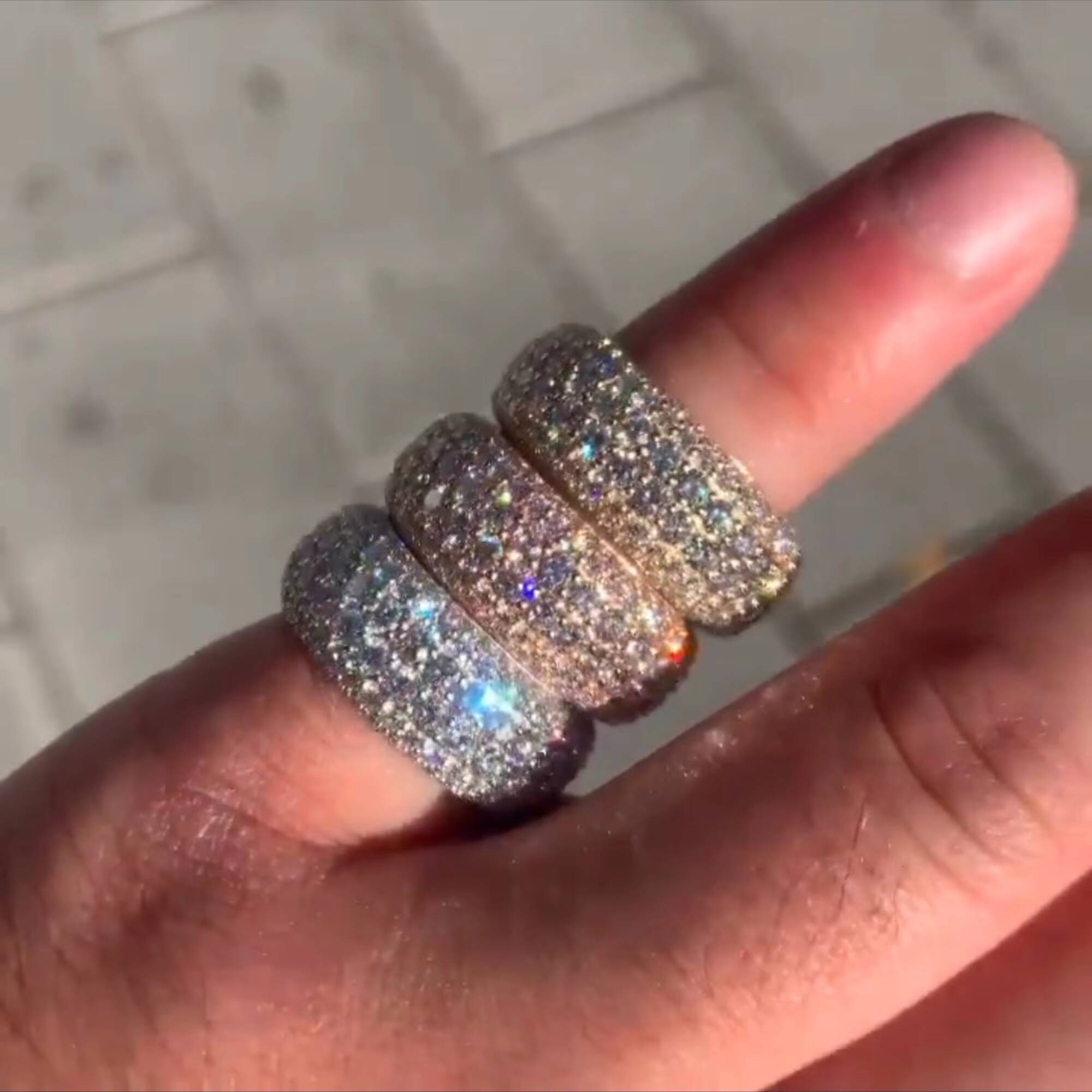 Shining Jewelry 925 Sterling Round Cut Ring Custom Hip Hop Rapper Vvs Iced Out Men Moissanite Ring