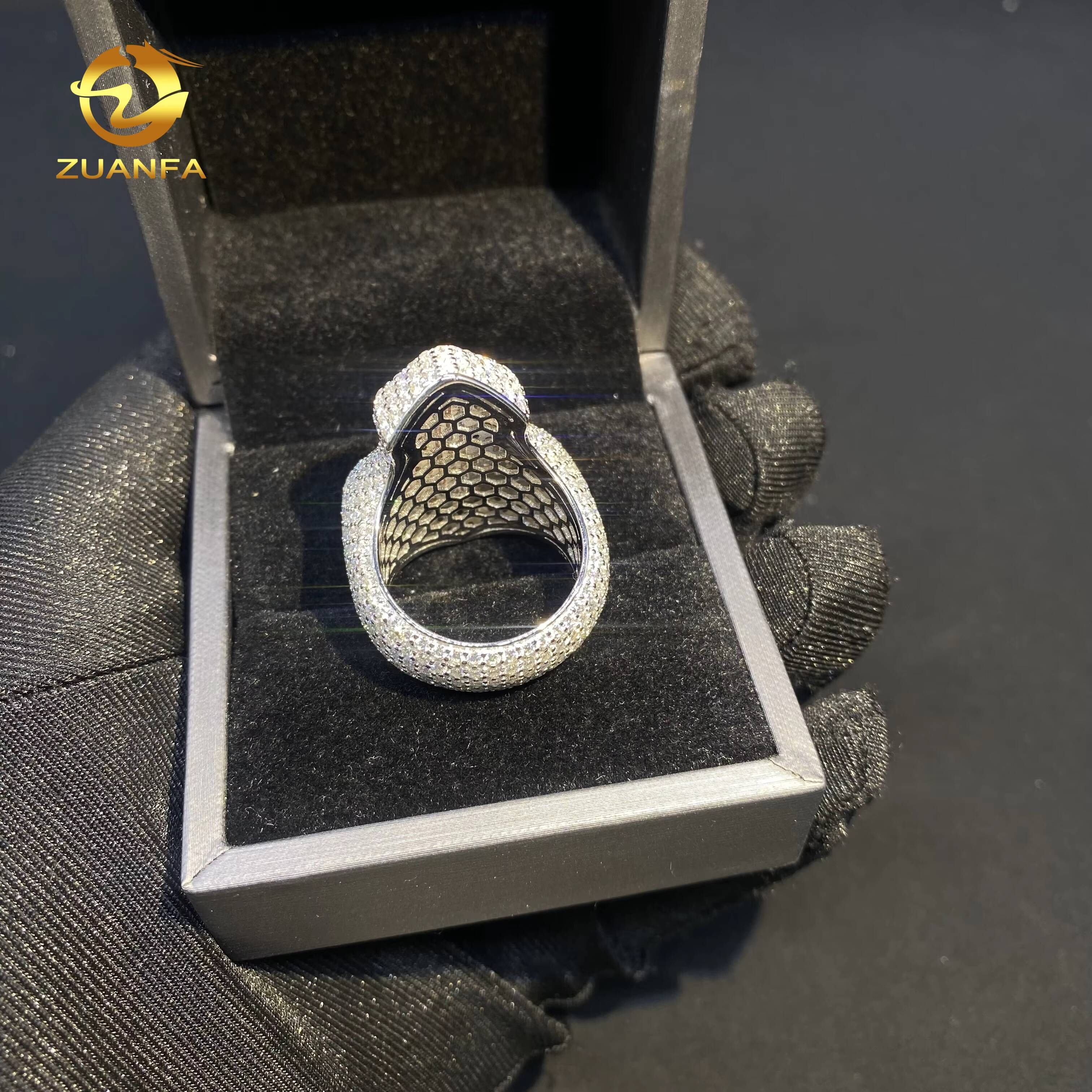 Hot Sale 2 Tone Hop Jewelry Fully Iced Out Baguette Diamond Men Ring VVS D Moissanite 925 Sliver Cross Rings GRA Certificate