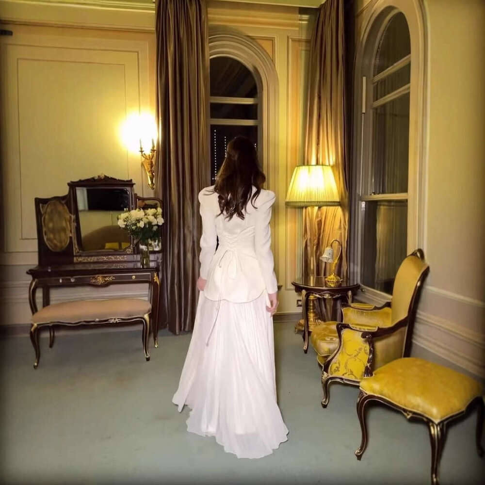 2025 Spring European and American Cross-Border Independent Station Foreign Trade Flowing Pure White Rhinestone Edge Elegant Long Dress Set