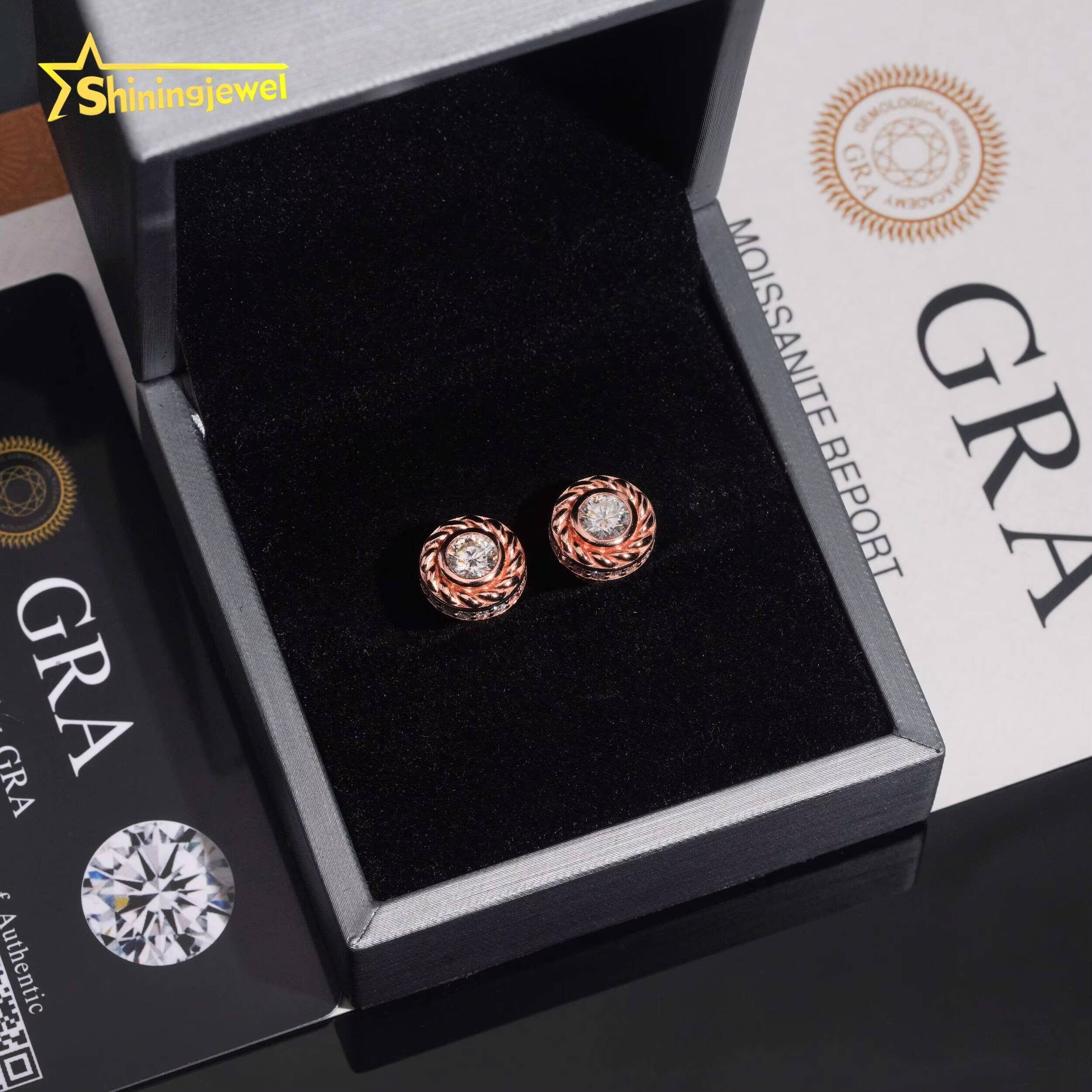 Hot Sale Classic 925 Sterling Silver Moissanite Ear Stud Hip Hop Jewelry Iced Out Women Moissanite Earrings GRA Certificated