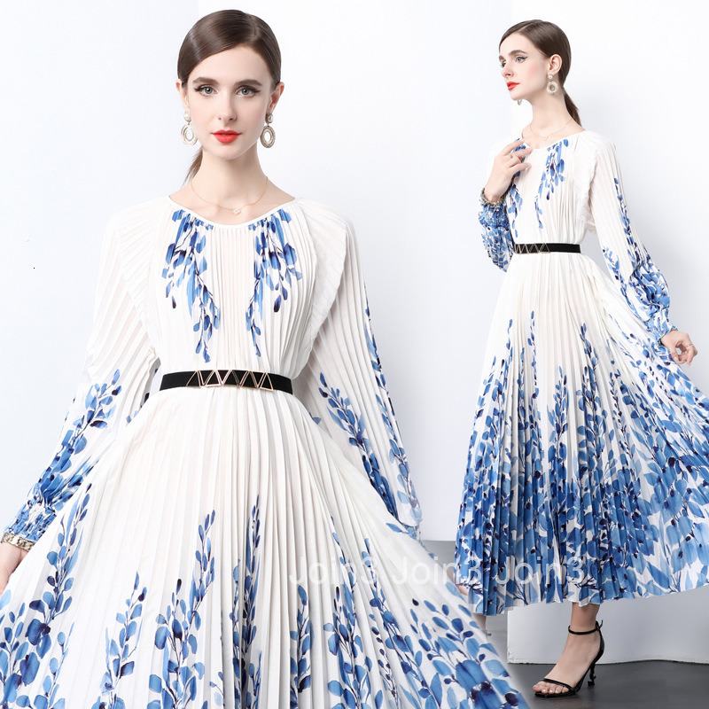 9853 autumn new womens clothing temperament printed pleated long sleeved long skirt with large swing pleated dress