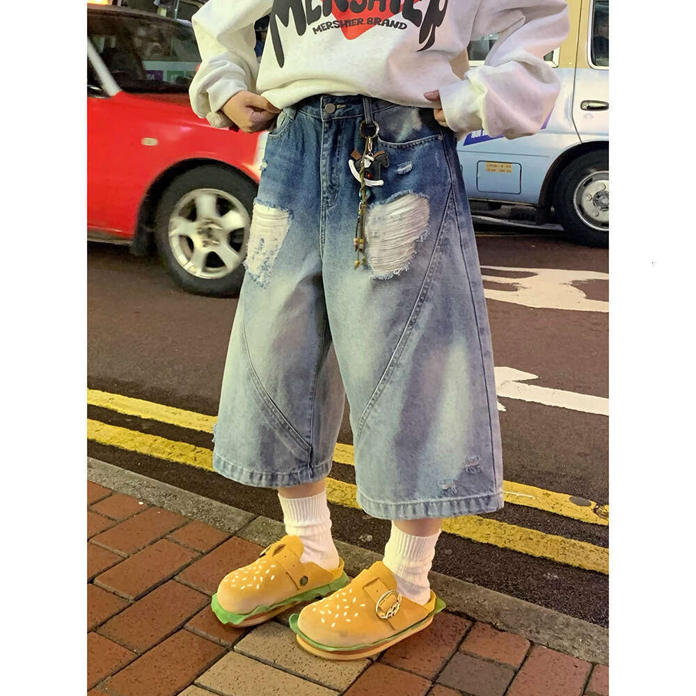 2025 Summer New Ripped Pants Men American Style Loose Casual Washed Cropped Jeans Trend