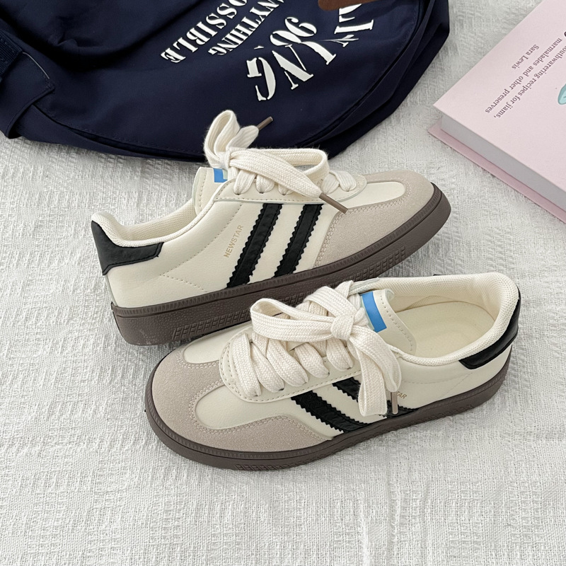 trendy shoes fashion sneaker Sports leisure board shoes for women small white shoes for female students Hong Kong style retro German training shoes ho