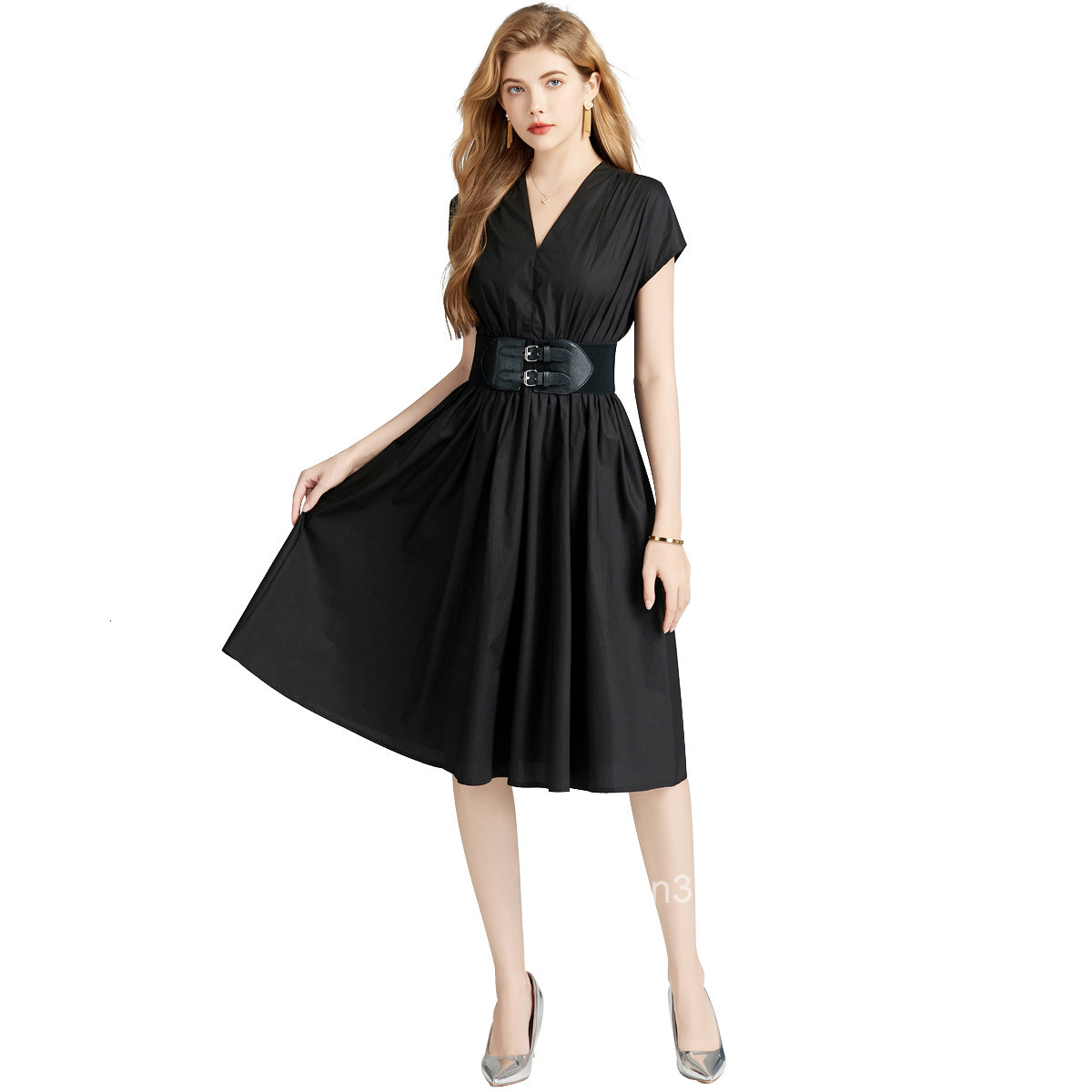 6834 summer new womens fashionable dress with V-neck waist and slim fit mid length skirt (with belt)