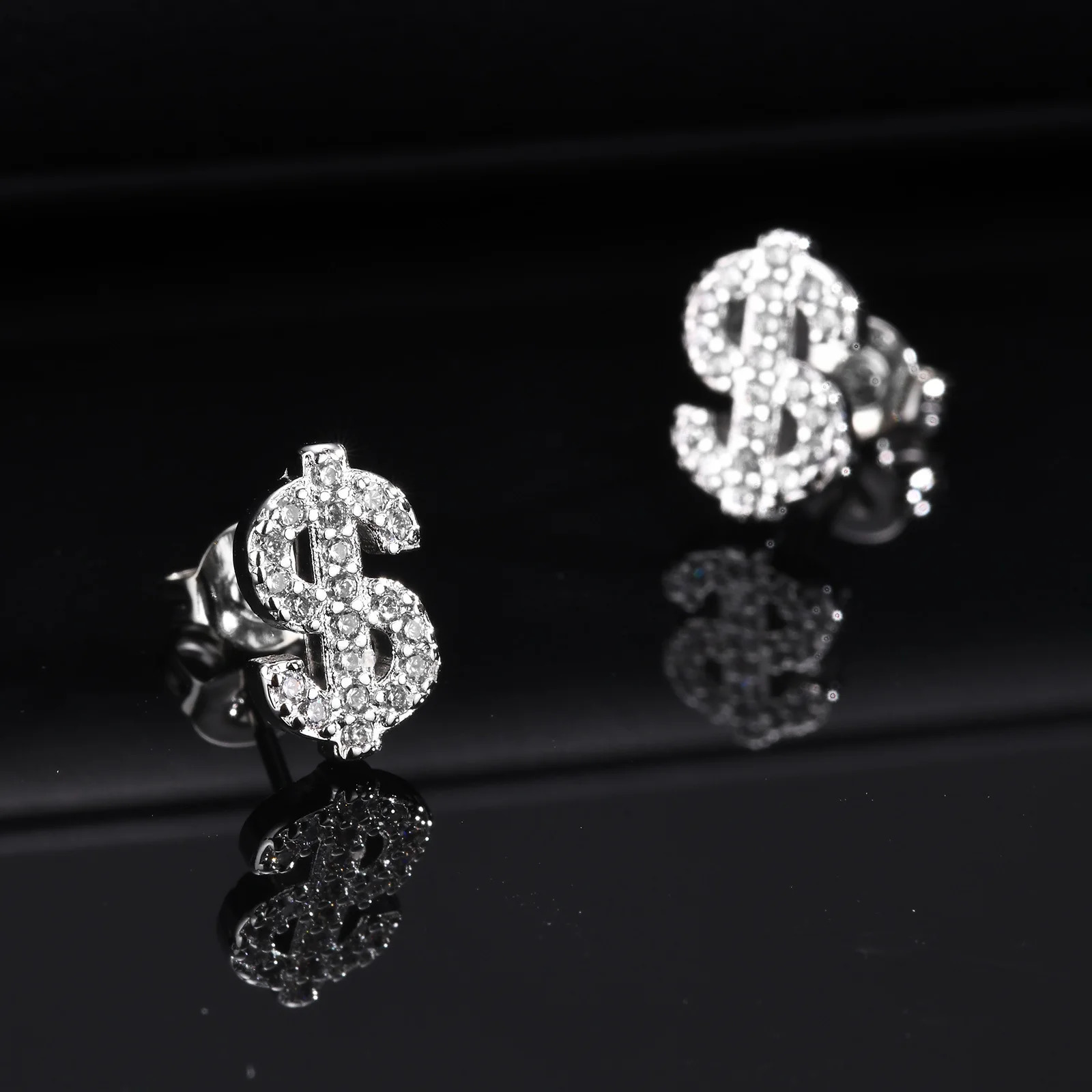Dollar Sign Stud Earrings for Men BoysIced Out Zircon Stainless Steel EarringsHip Hop Rap Cool Jewelry Gifts 250715
