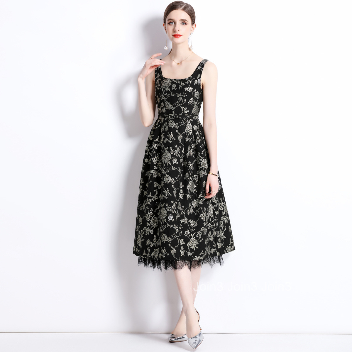 1968 Summer New Womens Fashion Elegant Jacquard Strap Waist Slimming Flared Mid-Length Dress