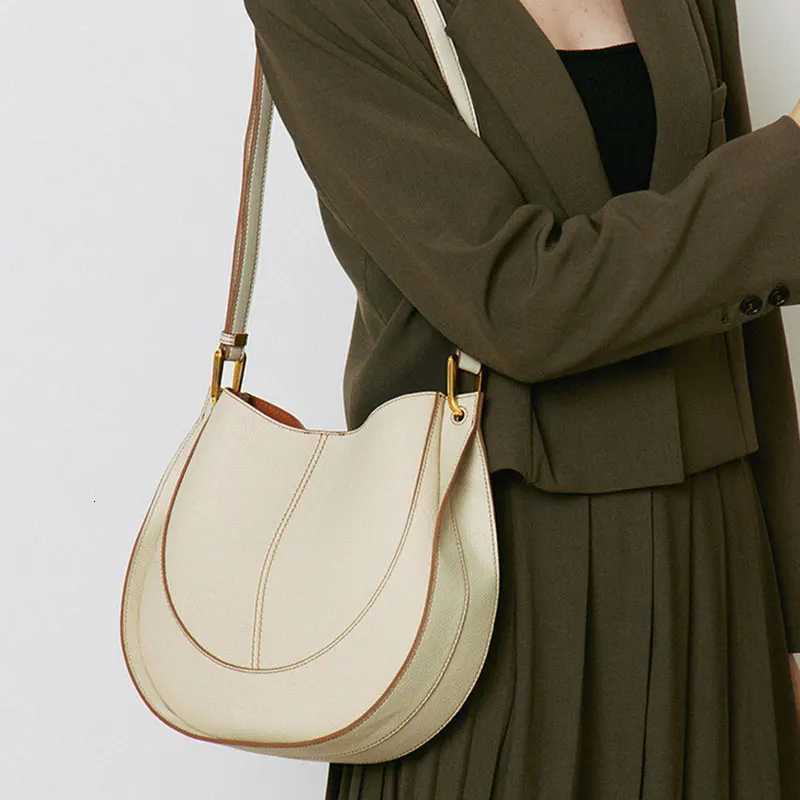 Fashion Womens Bag Large capacity Designer Shoulder Bag High Quality Cowhide Handbags Women Crossbody Saddle Bags Y250719