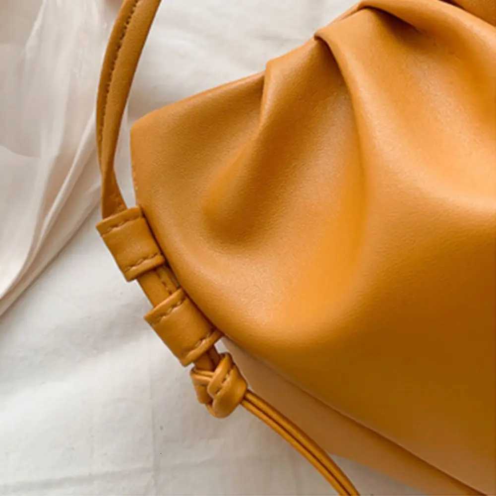 Travel Handbag Cloud Bag PU Outdoor Crossbody Phone Bag Korean Style Bag Very Peri Bag Womens Shoulder Bag Y250719