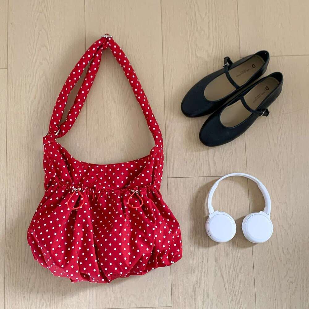 Korean Style Polka Dot Ruched Drawstring Crossbody for Women, Large Capacity Casual Commuter Bag, 2025 New Cloud Dumpling Bag