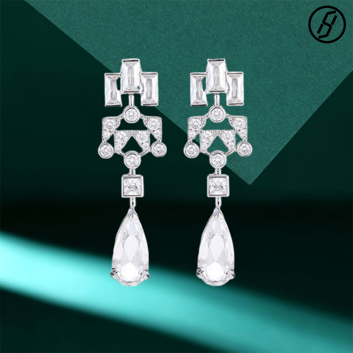 New Style Light Luxury High Quality Senior Process Design Zircon Drop Earrings for Women S925 Silver Needles Personality Diamond Long Earrings Quick D