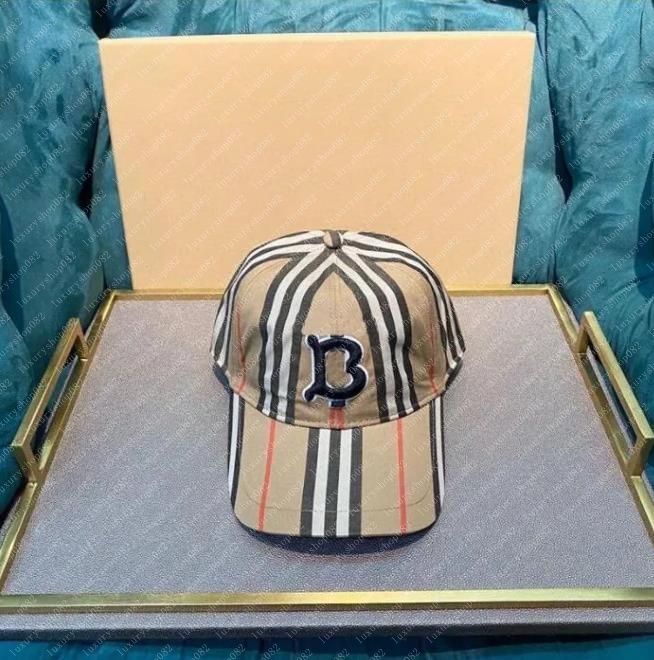 2025 fashion new designer hat classic plaid baseball cap for men women high end luxury retro letter sun bucket