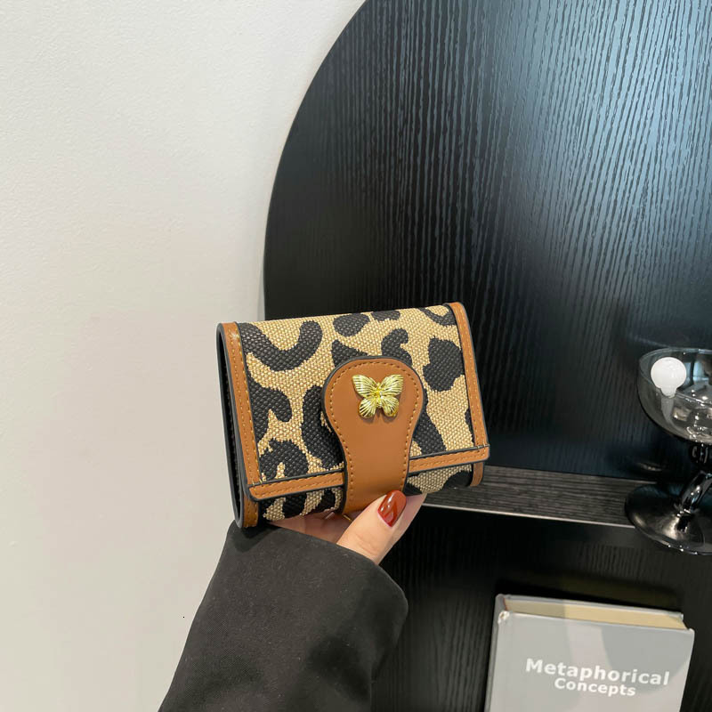 Luxury Brand Designer Bag 2025 New Korean Version Niche Leopard Print Wallet Multi-Card Slot Short Wallet High-End Butterfly Money Clip Card Holder