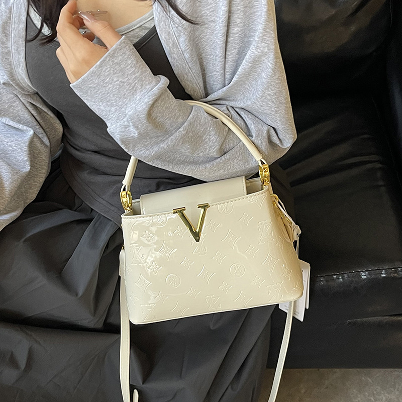 Premium Texture Women's Handbag Summer 2025 New Letter Embossed Shoulder Bag - Patent Leather Glossy Crossbody Purse