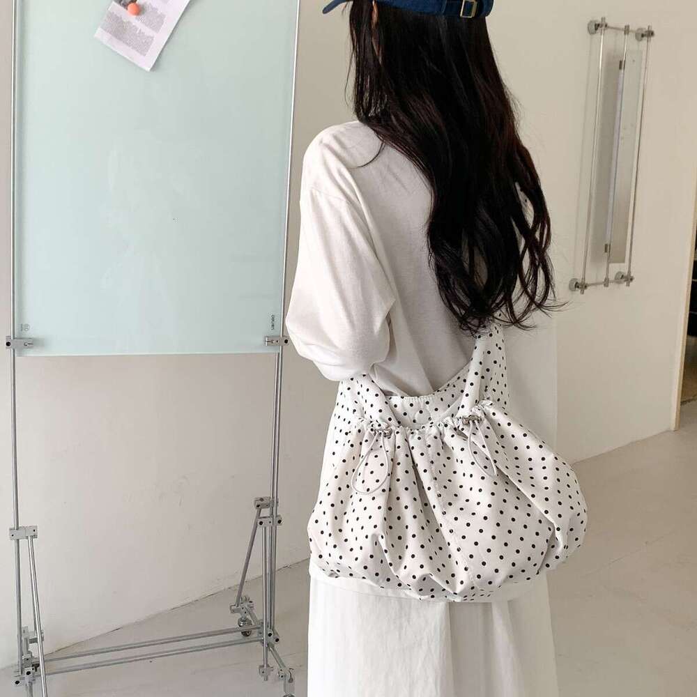 Korean Style Polka Dot Ruched Drawstring Crossbody for Women, Large Capacity Casual Commuter Bag, 2025 New Cloud Dumpling Bag