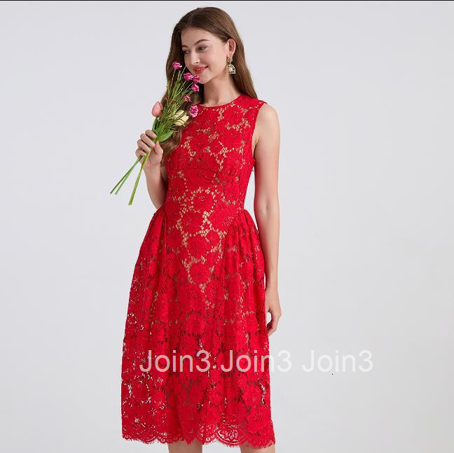 797 Lace Eyelash Puffy Vest Round Neck Dress Slim High Waist Dress