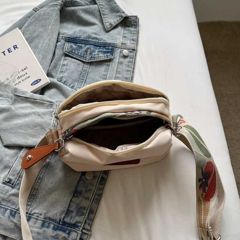 New Crossbody Bag Small Bag Casual Oxford Cloth Womens Bag Lightweight Pillow Bag Fashionable Single-Shoulder Canvas Bag Y250719