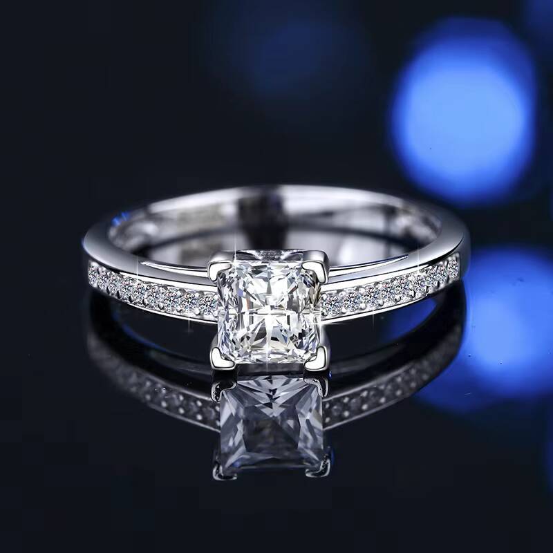 Fine Jewelry S925 Sterling Silver Ring Fashion Jewelry 18K Gold Plated Princess Cut Moissanite 1.2 Ct Diamond Wedding Ring