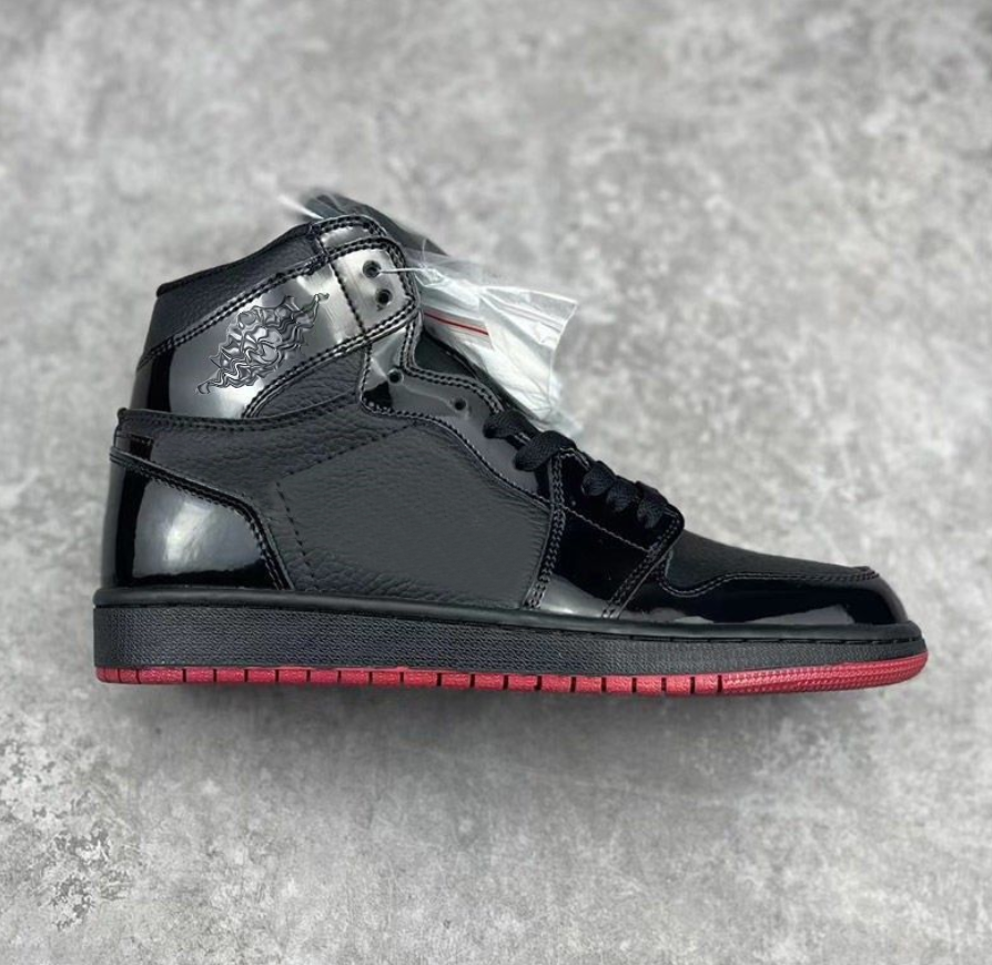 basketball shoes 1 patent leather Retro Low OG SP Gina CD7071-001 Sneakers Sports