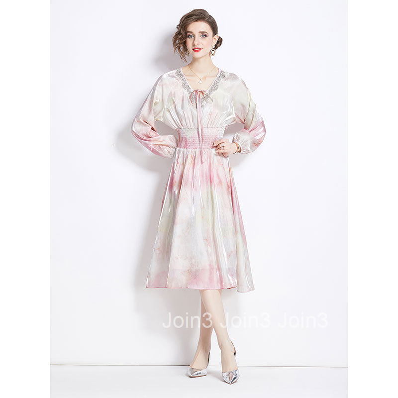 8007 Spring New Womens Fashionable Gradient Diamond Collar Lantern Sleeve V-neck Mid-length Dress