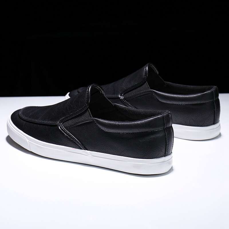 Lightweight Low-Top Flat White Sneakers Summer Trendy Men's Student Elastic Slip-On Shoes