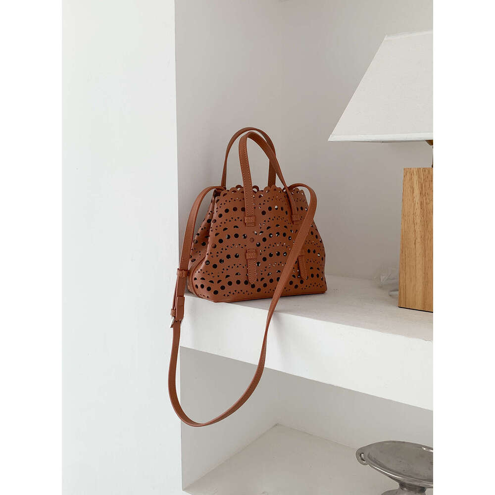New Wave Hollow Carved Flower Basket for Women, Niche Single Shoulder Crossbody Small Bag, Solid Color PU Leather Handheld Tote Bag