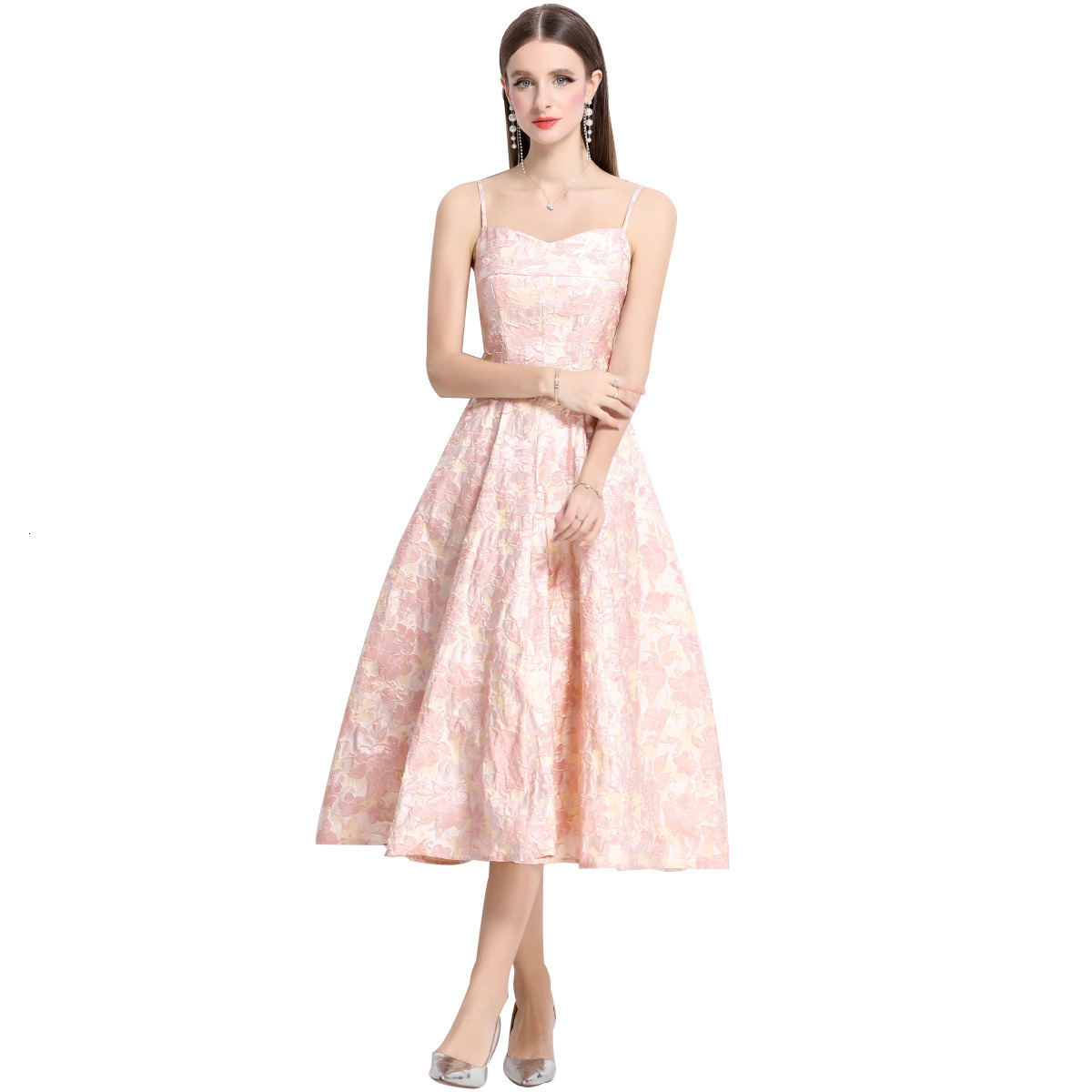 Elegant temperament new womens dress with waist cinching and slimming effect jacquard suspender dress