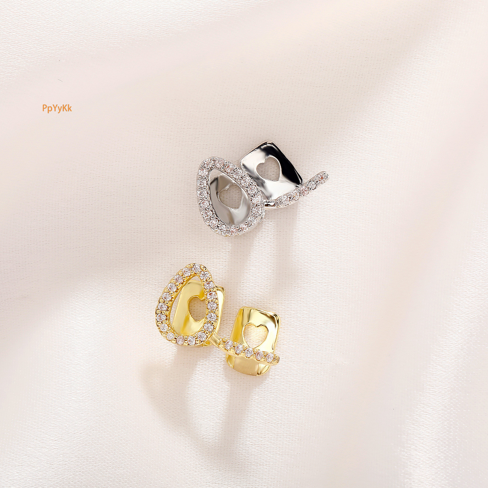 Luxury Full Iced Out Hollow Grillz Heart Flame Men's Versatile Single Gold Tooth Cosplay Halloween Unique Tooth Jewelry High Quality