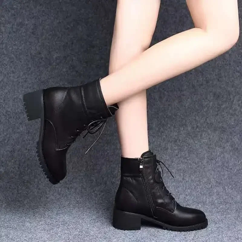 2025 Womens Shoes Chelsea Boot Women Leather Boot Chunky Winter Shoe Platform Ankle Boots Thick Heel er 250714
