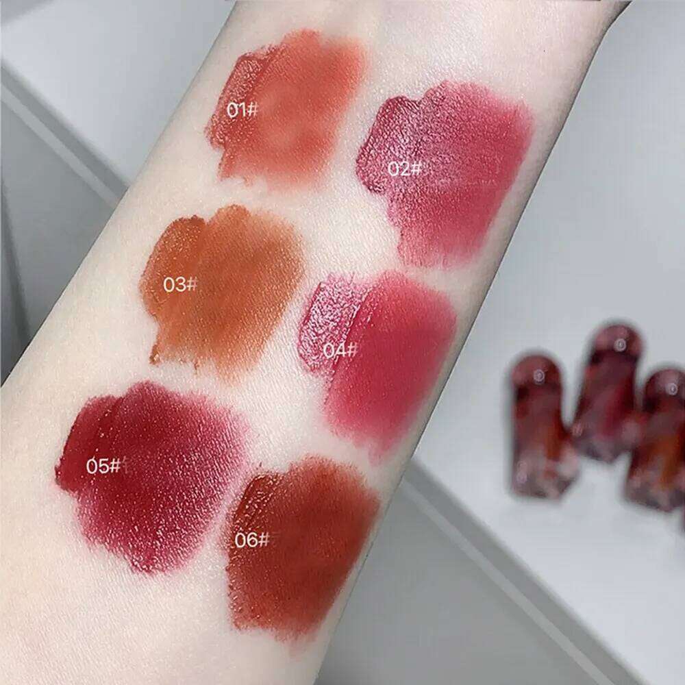 Artistic Soft Mist Mousse Lip Glaze Veet Matte Holding Makeup Not Easy to Sticky Cosmetics Lipstick X250720