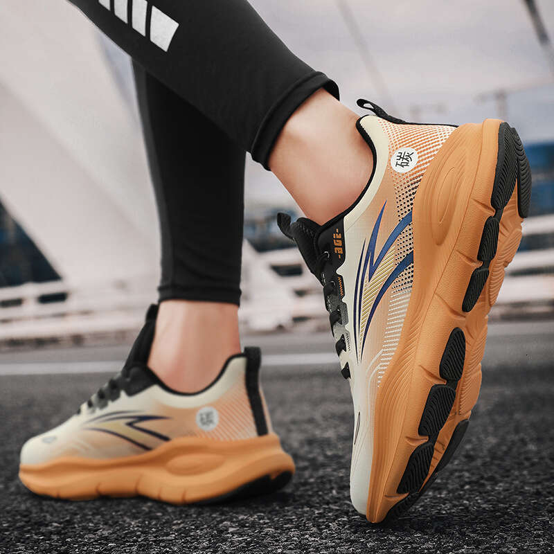 Four Seasons New Lightweight Outdoor Sports for Men Breathable Non-Slip Running Thick Sole Versatile Leather Lace-Up Men's Shoes