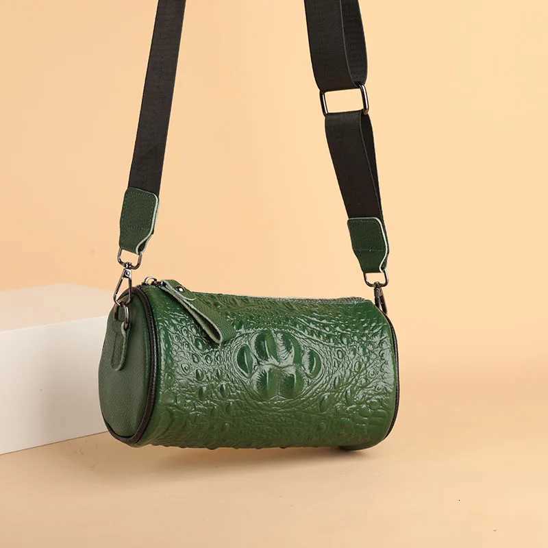 Crocodile Cow Leather Handbag for Women 2022 New Weave Wide Straps Female Shoulder Crossbody Bag Genuine Leather Ladies Tote Sac Y250719