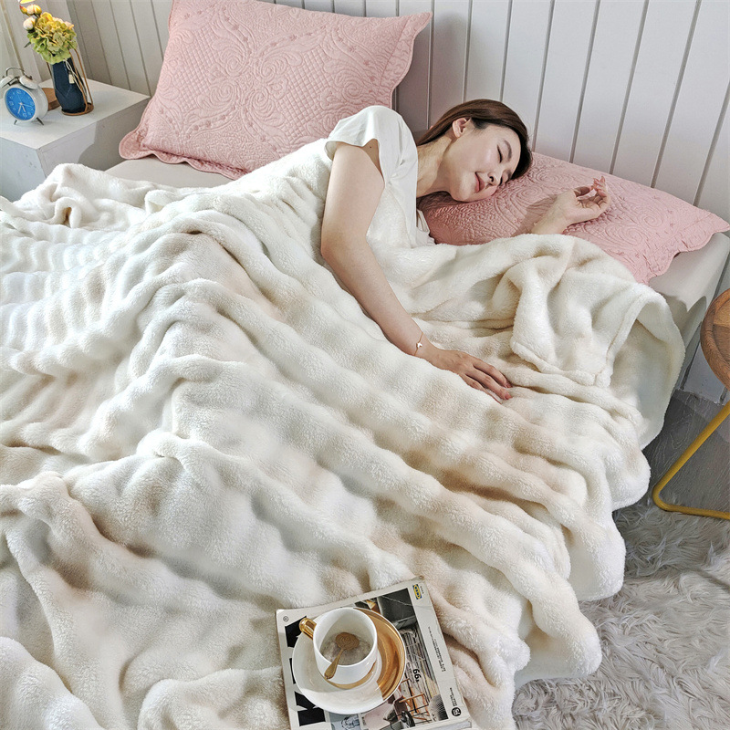 Designer blanket bubble fleece blanket double-sided milk fleece sofa blanket air conditioner nap small blanket warm flannel blanket