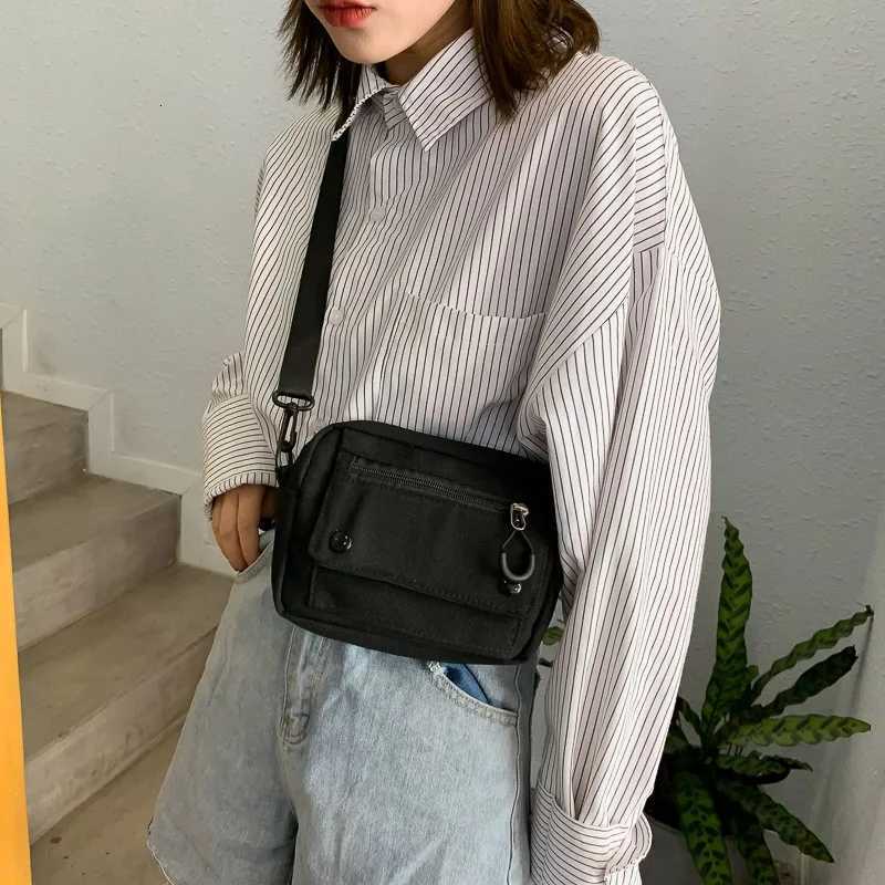 Women Canvas Handbags Korean Mini Student Bag Cell Phone Simple Small Crossbody Casual Ladies Zipper Shoulder Bag Y250719