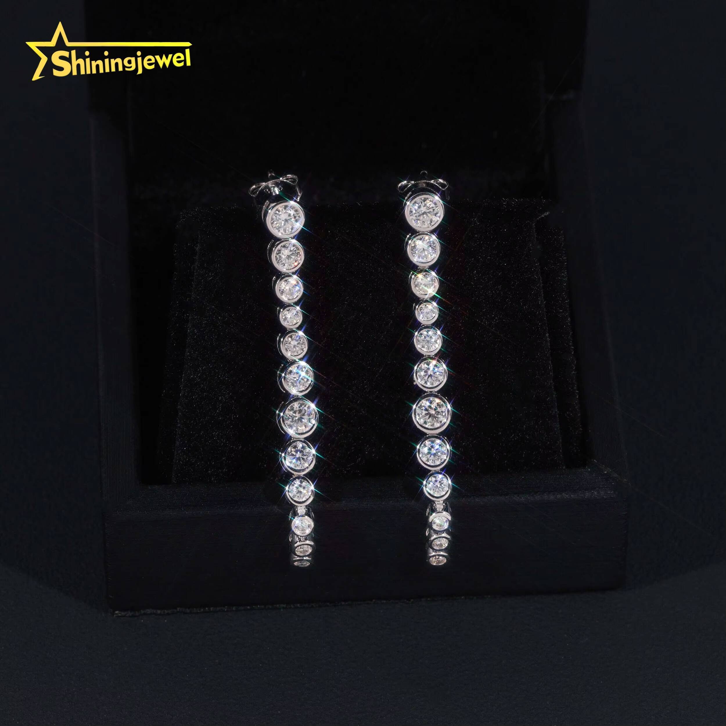 GRA Certificate Elegant Luxury 925 Silver Bezel Setting Women VVS Moissanite Drop Earrings