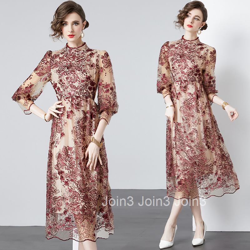 6727 summer womens temperament is gentle and sweet. Waist closed embroidered seven point sleeve medium and long mesh dress