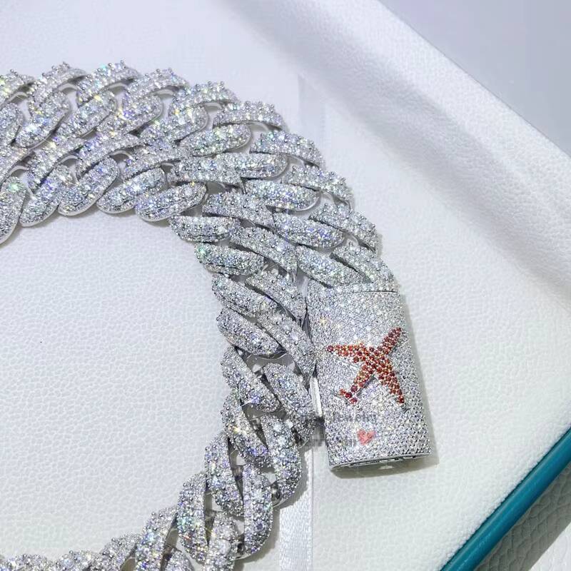 Hip Hop Buss Down Custom Clasp 20MM VVS Moissanite Iced Out Silver Cuban Link Chain