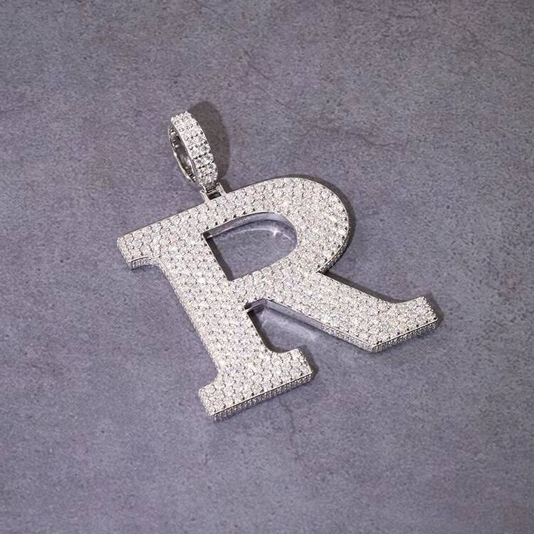 Custom Jewelry 925 Sterling Silver Ice Out Pendant Hand-set Hip Hop Capital Letter R Moissanite Pendant