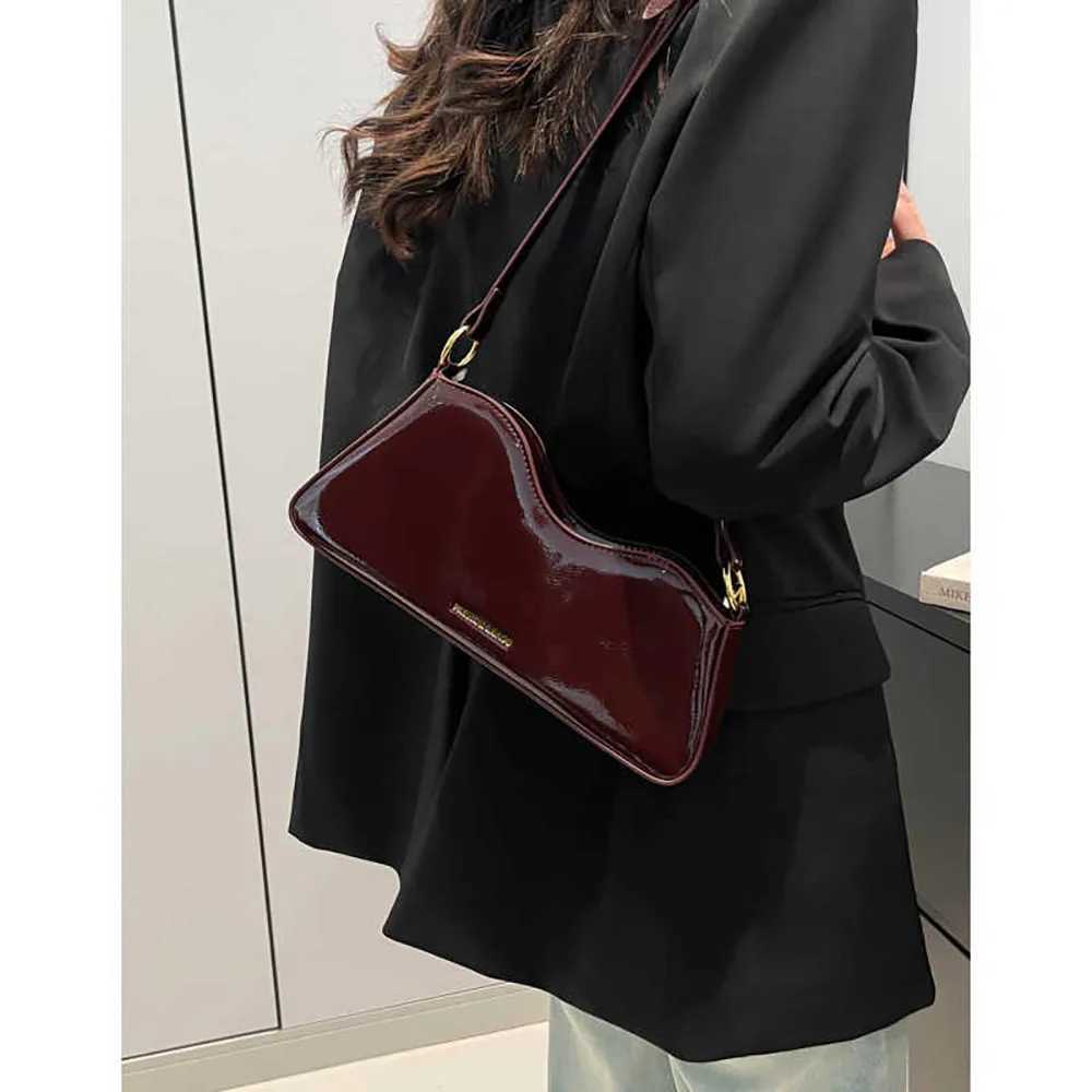 Women Shoulder Bags Fashion Glossy Patent Leather Burgundy Underarm Bag Crossbody French Designer Lady Commuting Handbags 2025 R250719
