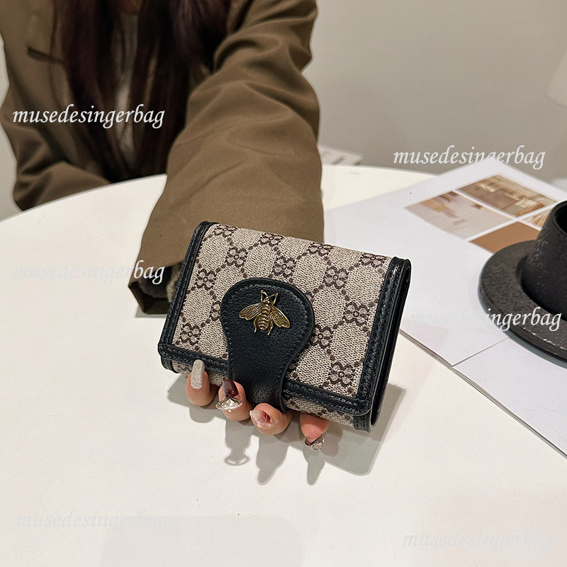 Luxury Brand Designer Purse Vintage Bee Wallet For Women Long and Short Fashion Beauty INS Style Classic Vintage Handbag Causal Bag Multiple Card Slot