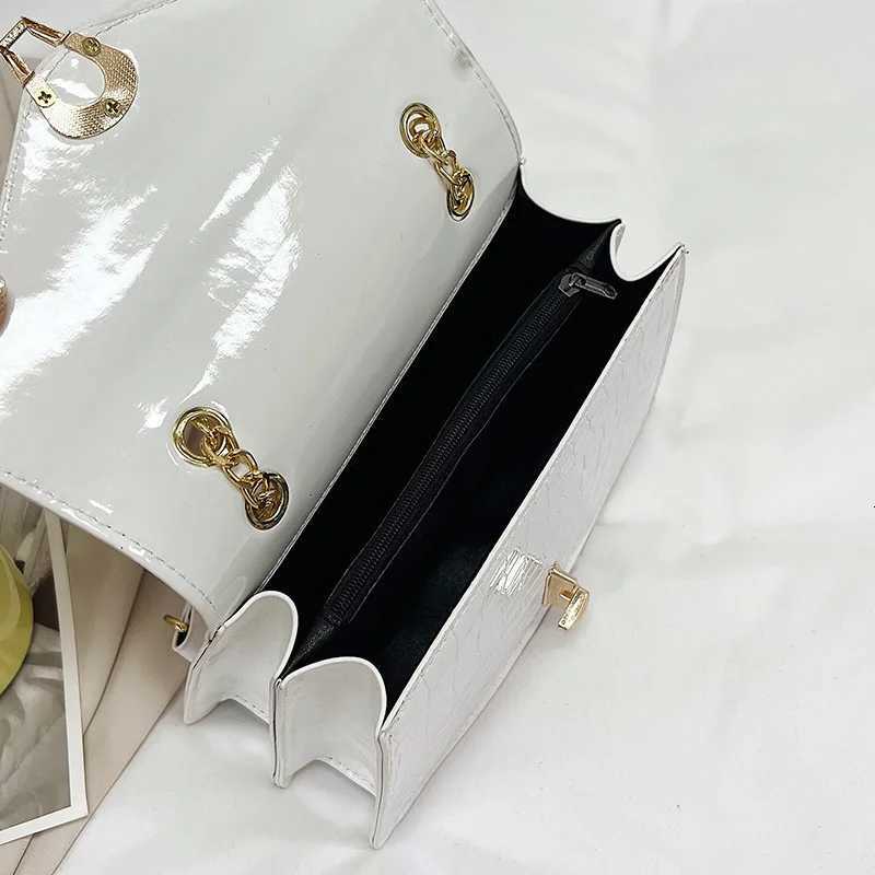 Crocodile Pattern Shoulder Bags For Women Fashion Chains Squre Bag Purse Female Pu Leather Crossbody Handbag Daily Phone Clutch Y250719