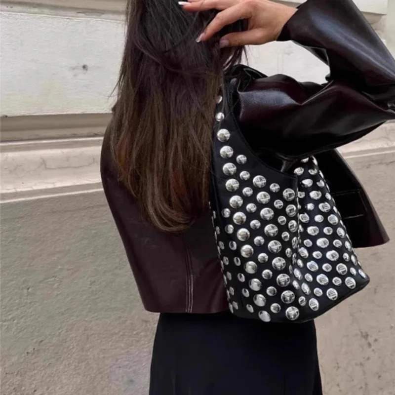 Fashion Rivet Buckets Bag er Women Handbags Pu Leather Shoulder Bags Retro Y2K Underarm Bag 250717