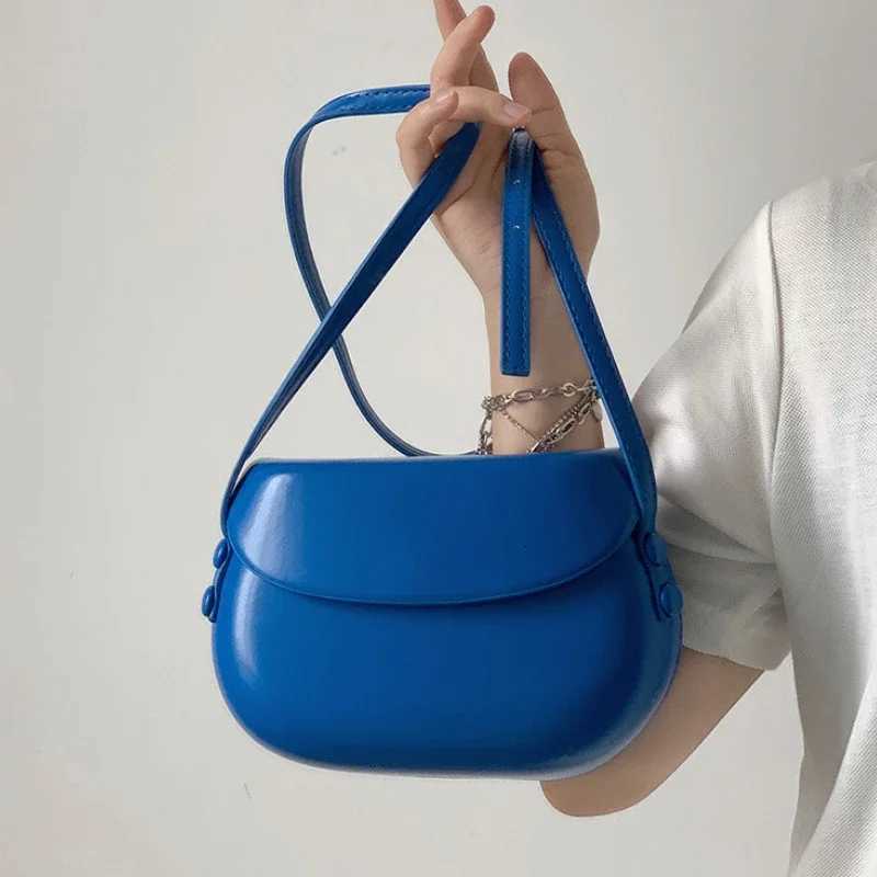 Candy Color Women Saddle Shoulder Bag Portable Female Clutch Purse Handbags Crossbody Bag Fashion Ladies Small Messenger Bags Y250719