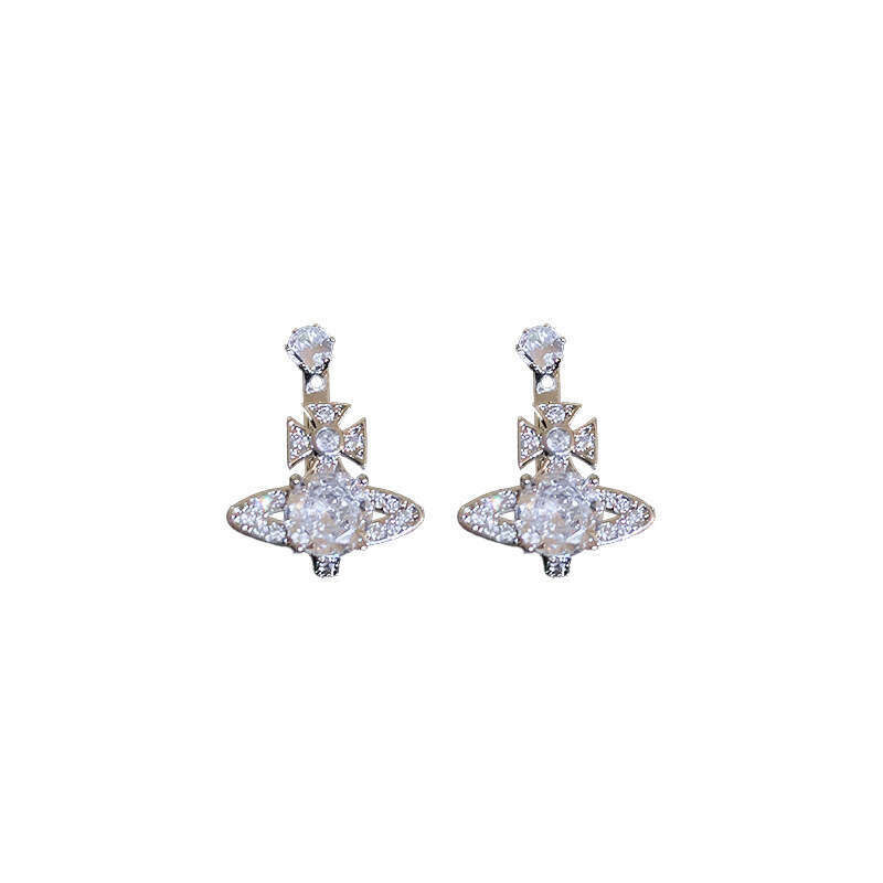 Ins Hot Luxury jewelry designer earrings For Women silver needle studded diamond oval cross earrings, high-end earrings, exquisite fashion, cool style