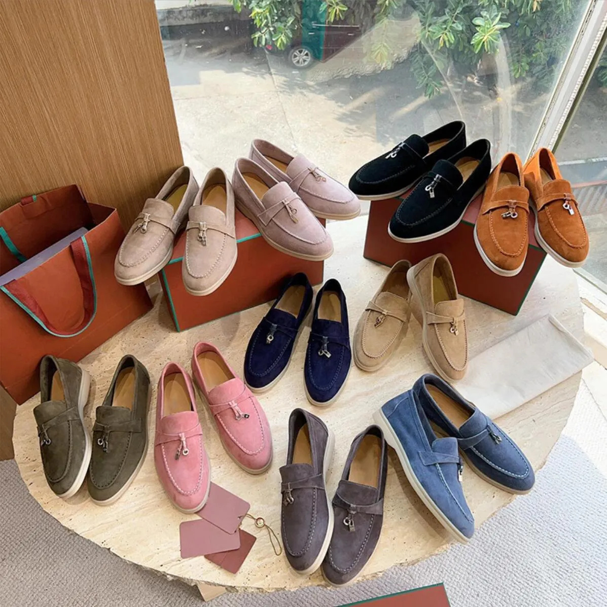 Classic Charms Walk Loafers Men Women Shoes Designers Buckle Round Toes Flat Slip On Mules