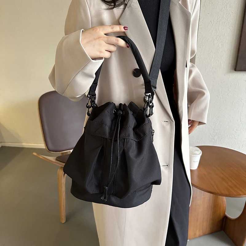 1pcs Womens fallow large capacity hand drawstring single shoulder crossbody bucket bag Handbag Shoulder bag Y250719