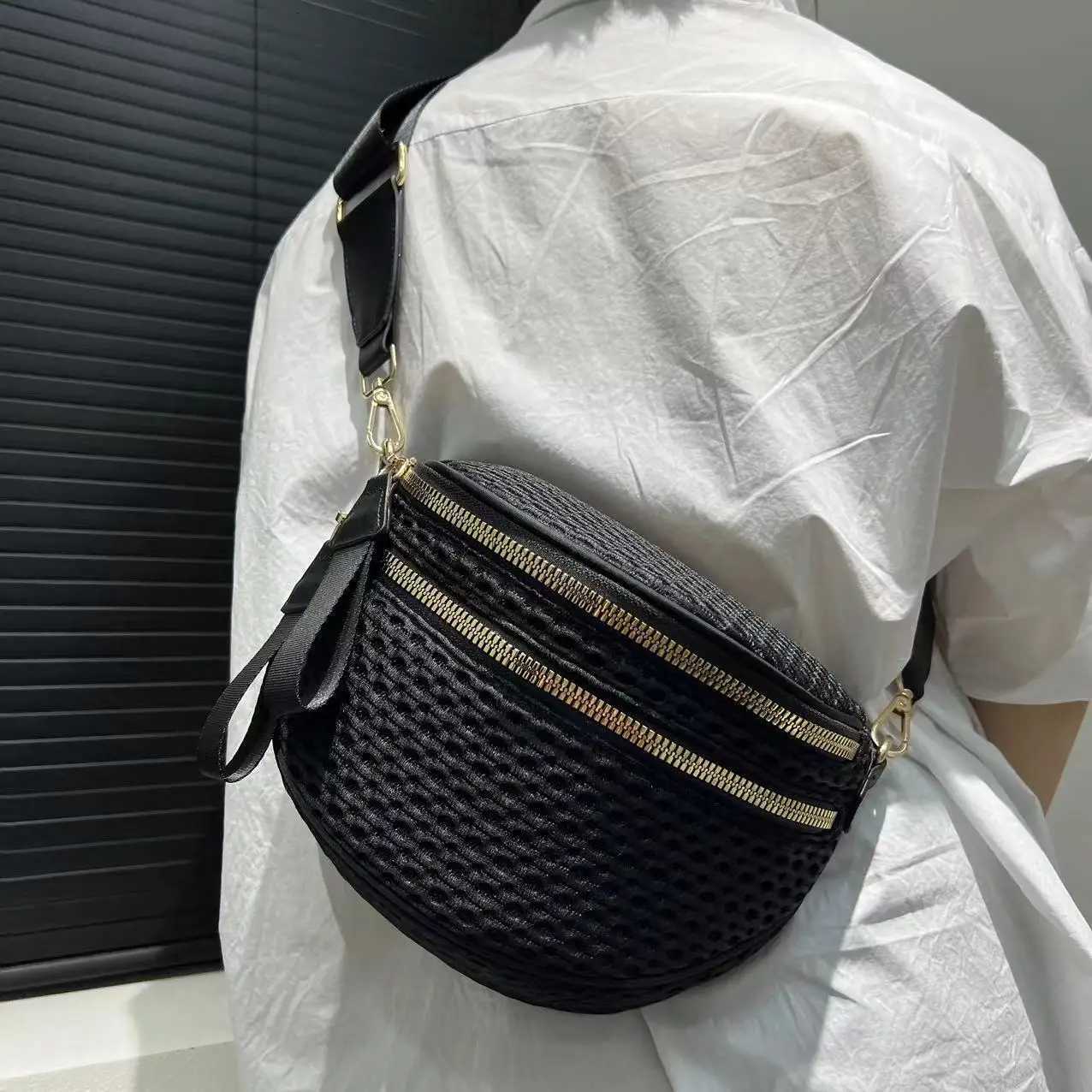 Ladies Fashionable Mesh Lightweight Crossbody Bag with Multiple Zippers Casual and Versatile Crossbody Single Shoulder Handbag Y250719