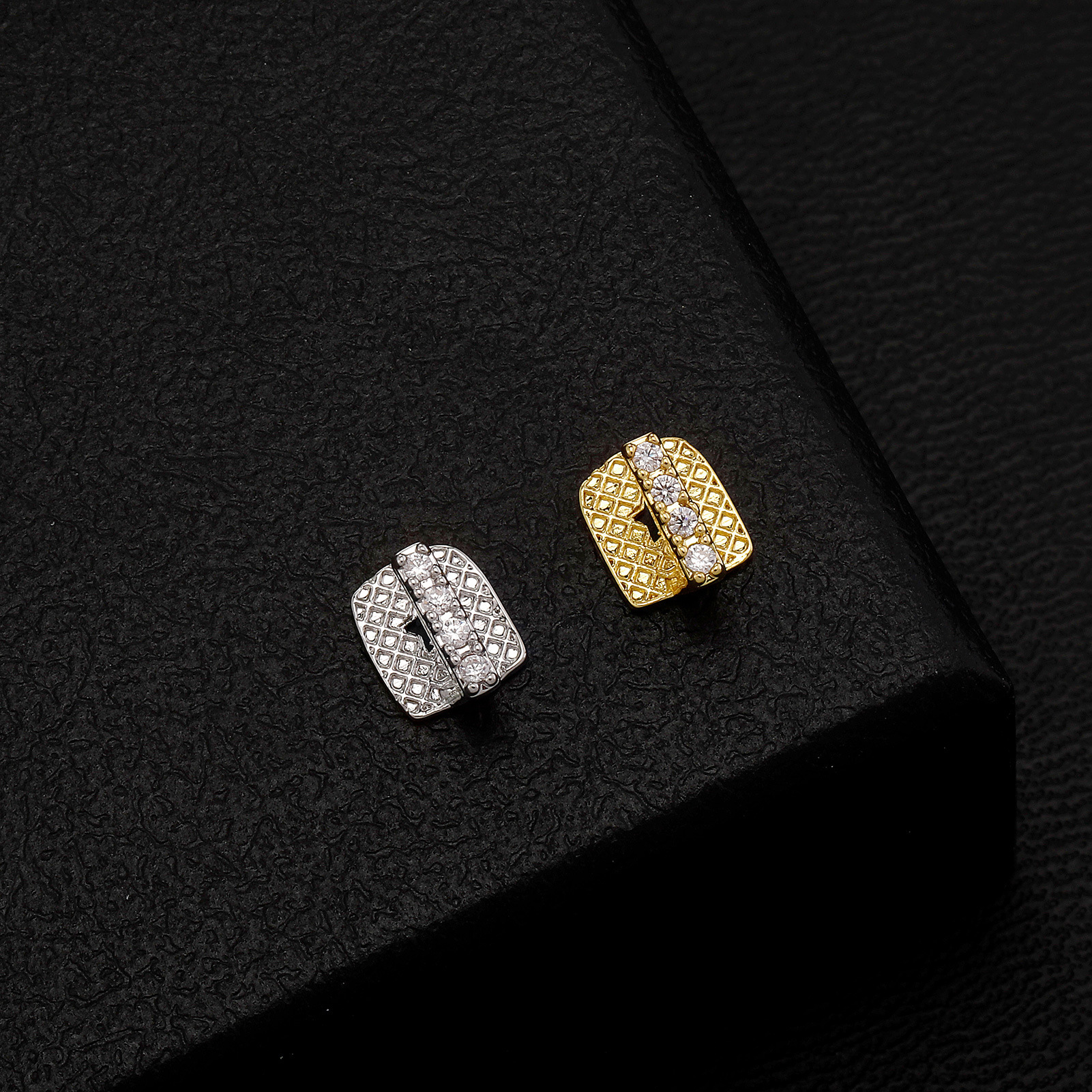 Hip Hop Single Iced Out Grillz Luxury VVS Moissanite Teeth Decoration High Quality Bling Bling